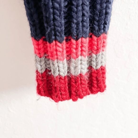 AEO Multi Color Striped Knit Sweater Size Large American Eagle - Picture 4 of 9